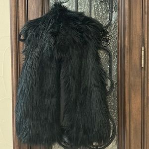 Ci Sono black faux fur, long hair vest.